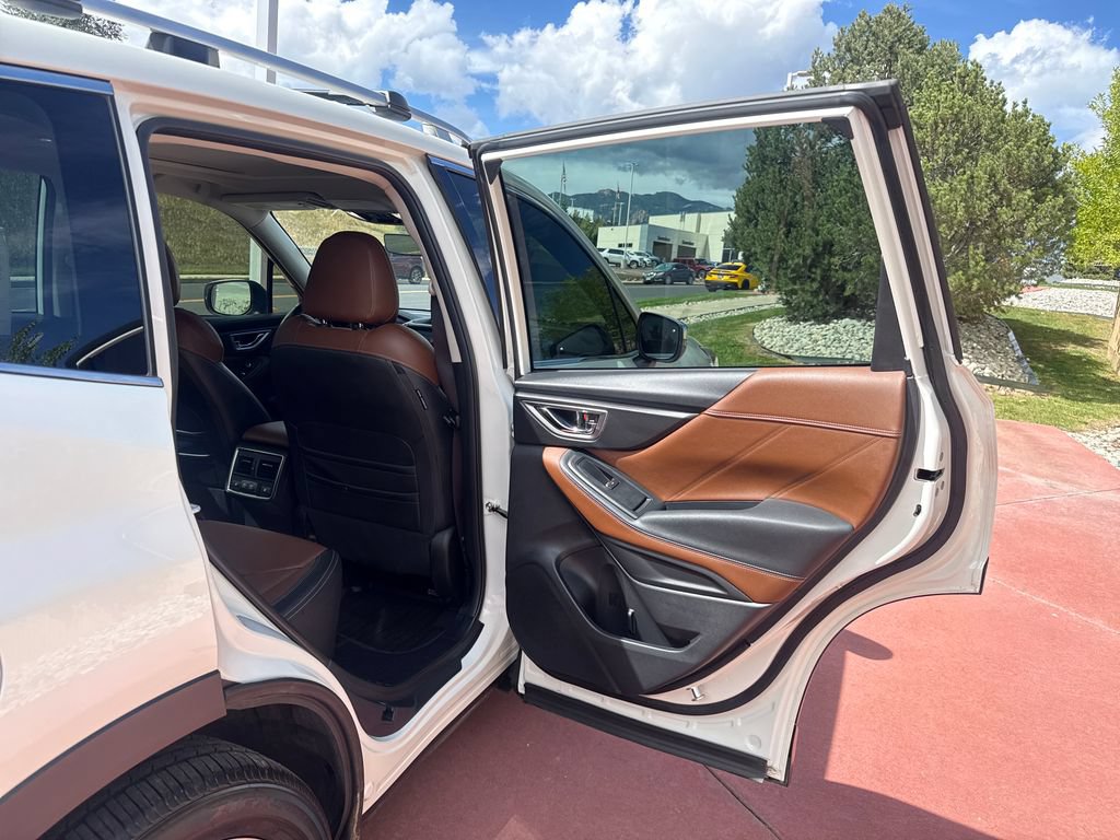 Used 2023 Subaru Forester Touring AWD/4WD image 24