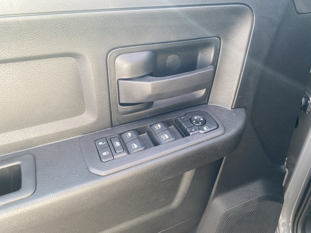 New 2027 RAM 3500 Tradesman AWD/4WD image 18
