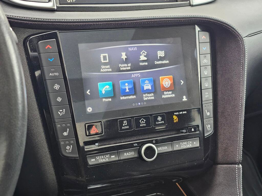 Used 2019 INFINITI QX50 Essential w/ Sensory Package AWD/4WD image 33