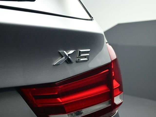 Used 2015 BMW X5 xDrive35d image 57