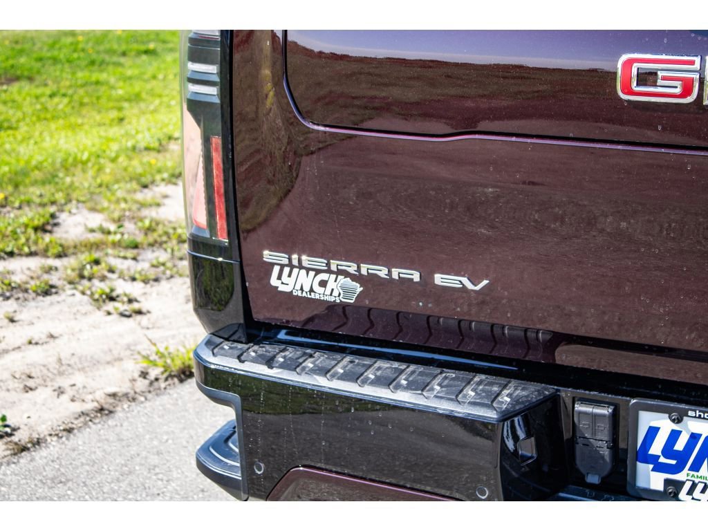 New 2026 GMC Sierra EV Denali image 10