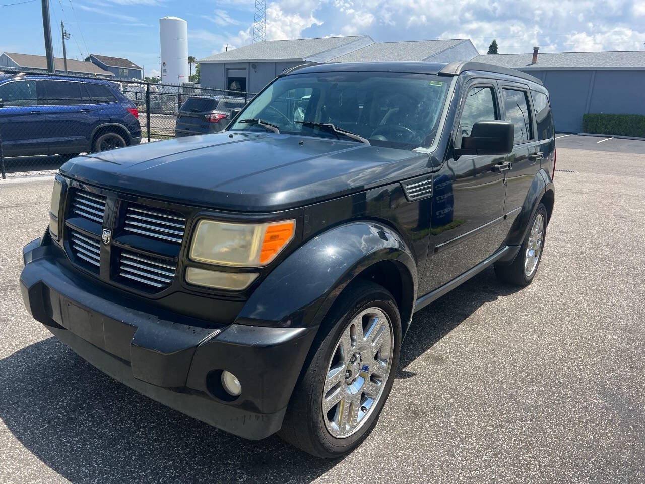 Used 2010 Dodge Nitro Heat RWD image 3