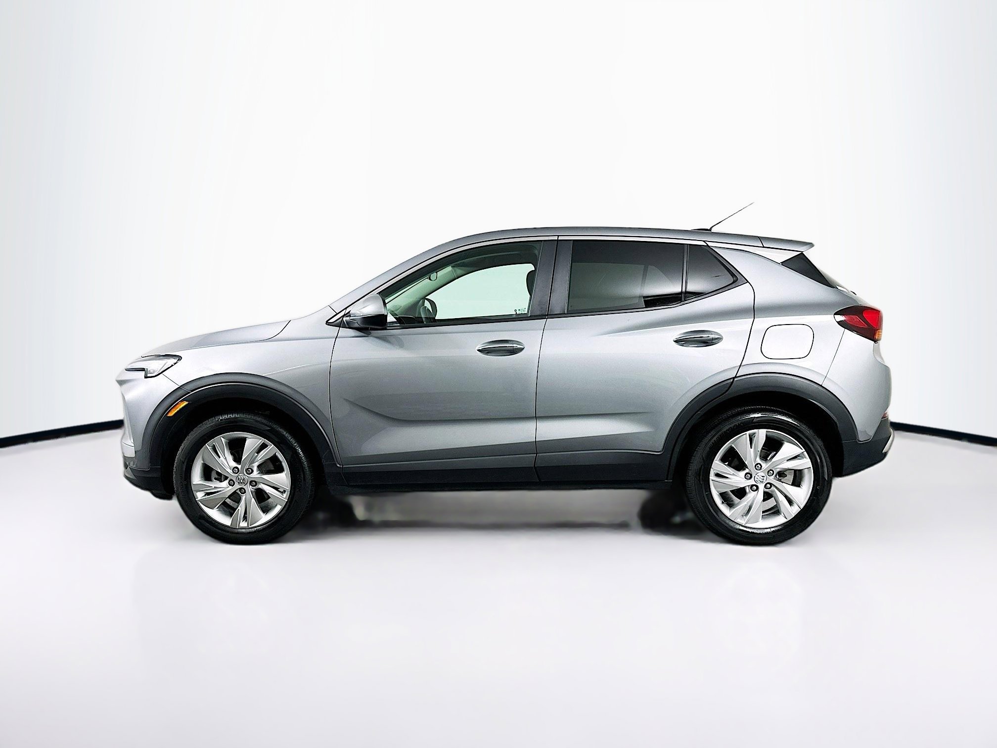 Used 2025 Buick Encore GX Preferred image 4