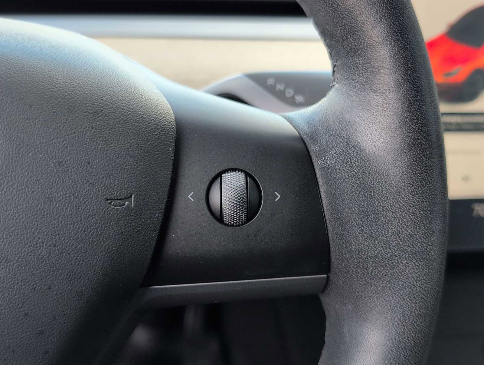 Used 2021 Tesla Model Y Long Range image 24