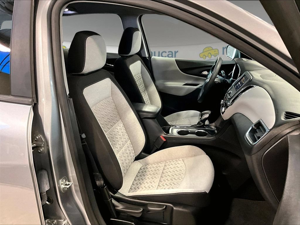 Used 2024 Chevrolet Equinox LS w/ LS Convenience Package FWD image 11