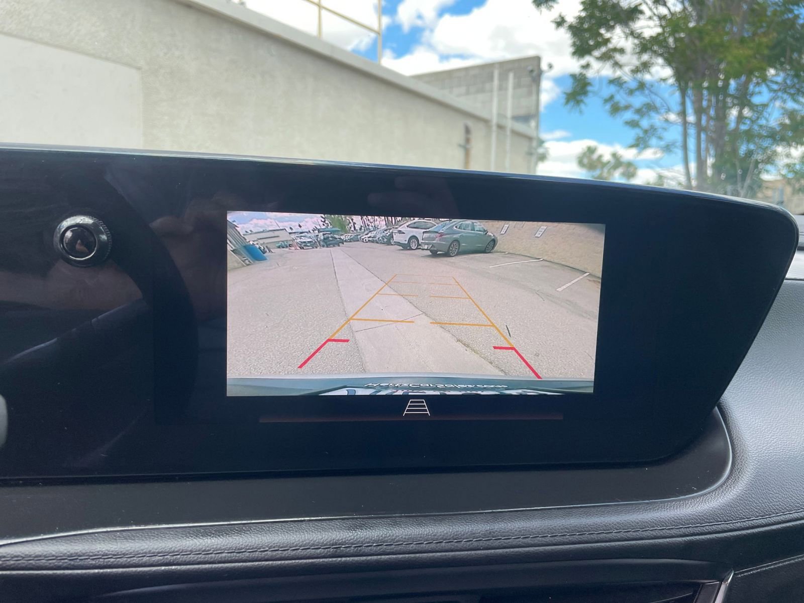 Used 2025 Buick Encore GX Preferred image 24