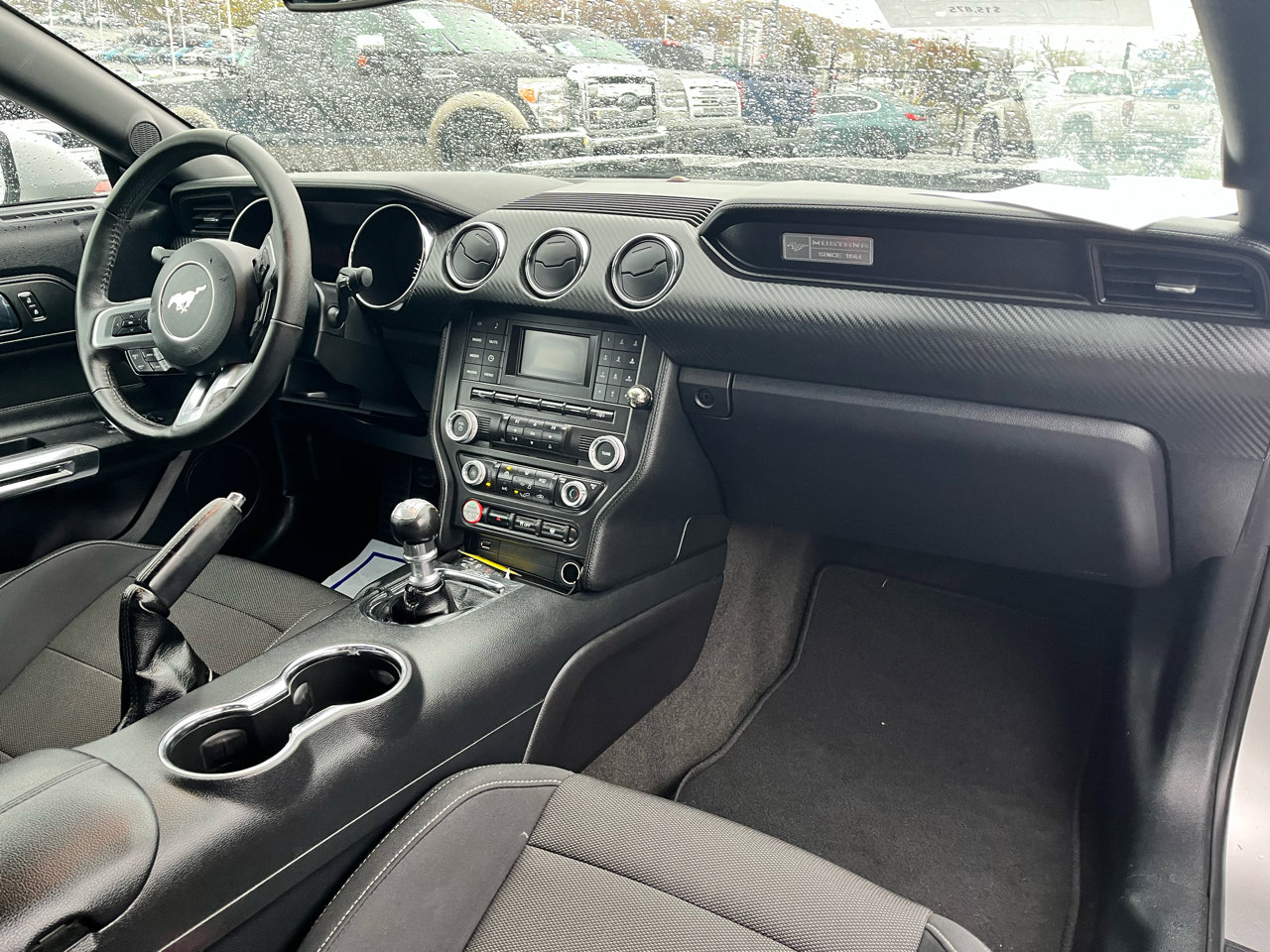 Used 2015 Ford Mustang Coupe image 14