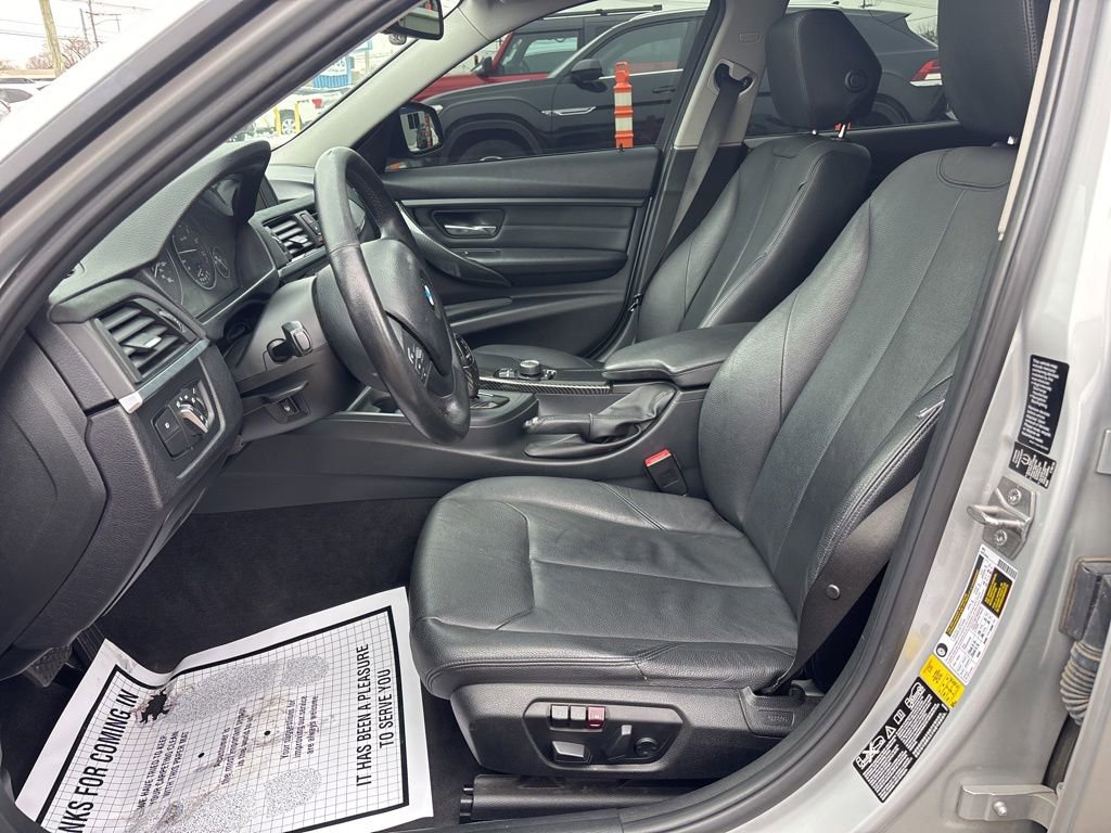 Used 2013 BMW 335i xDrive Sedan image 15