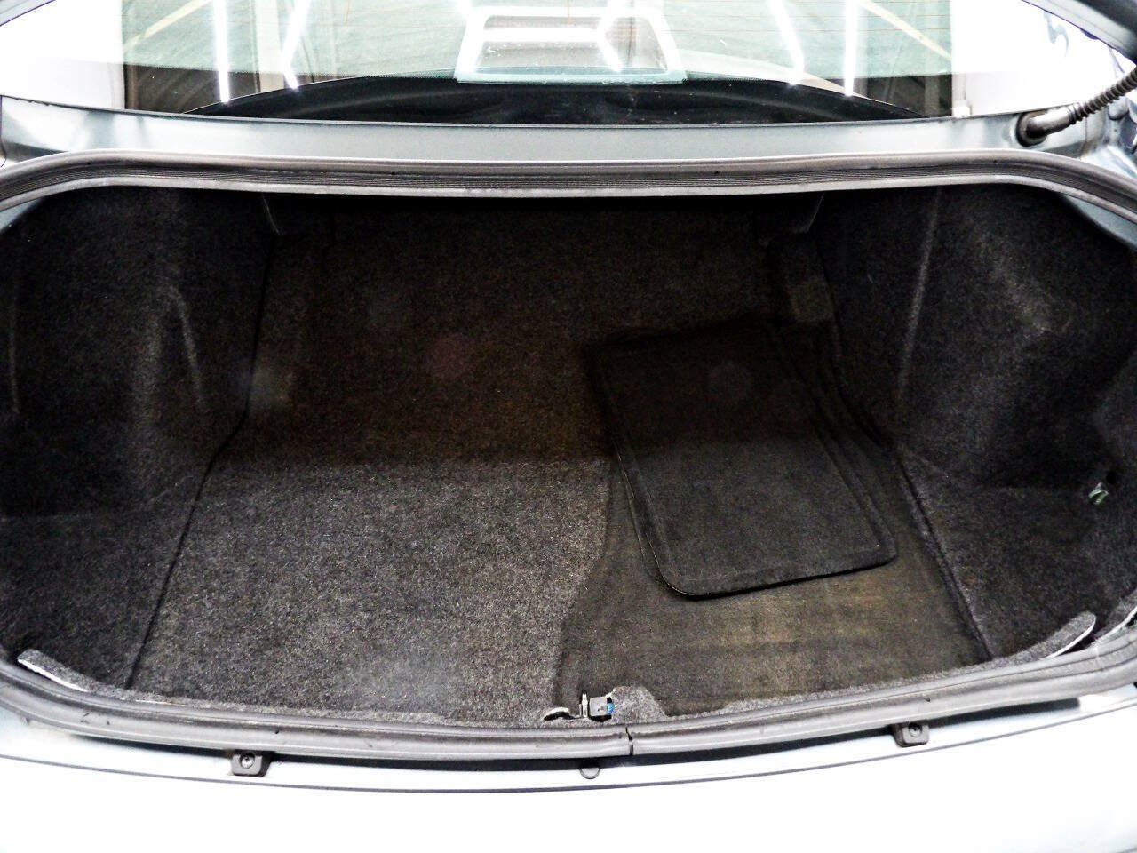 Used 2006 Chrysler 300 RWD image 13