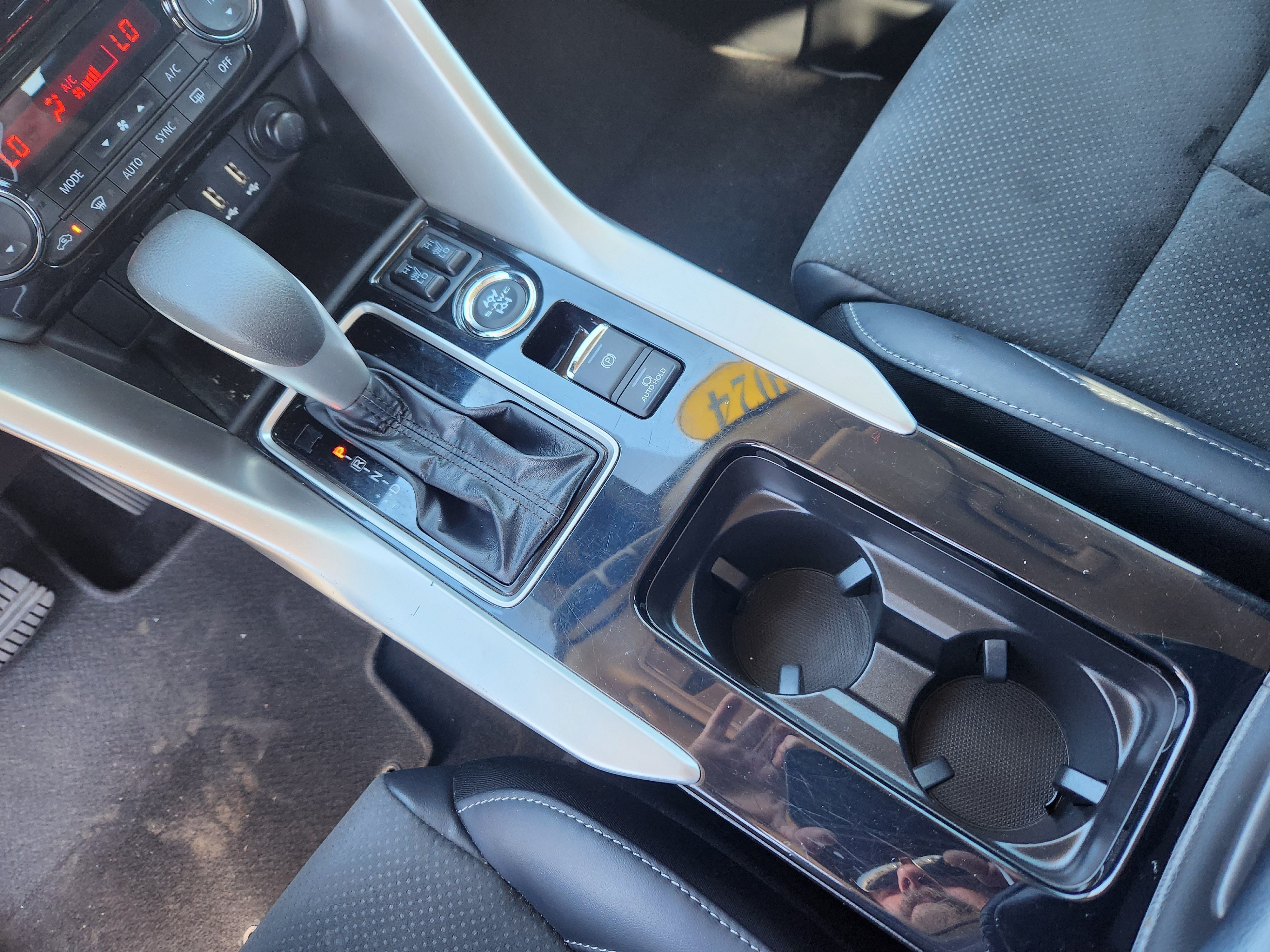 Used 2024 Mitsubishi Eclipse Cross SE AWD/4WD image 16