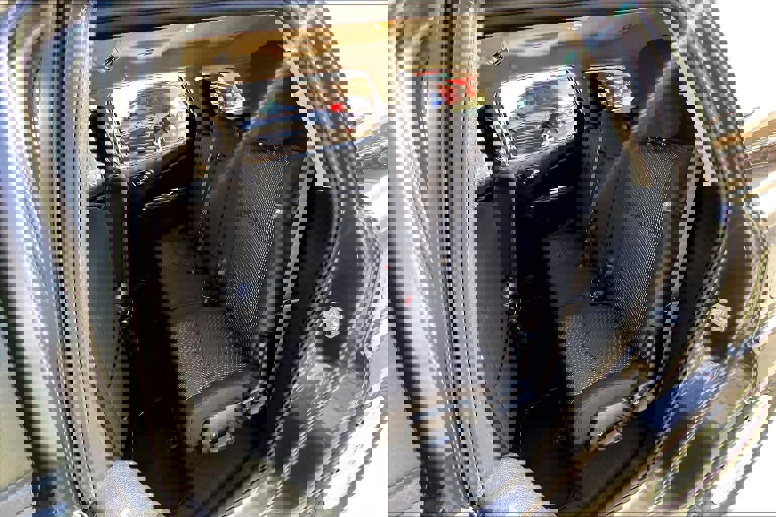 Used 2016 Dodge Journey SE w/ Flexible Seating Group image 21