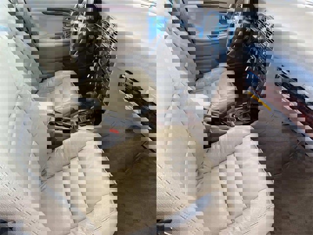 Used 2004 Volvo S40 image 22