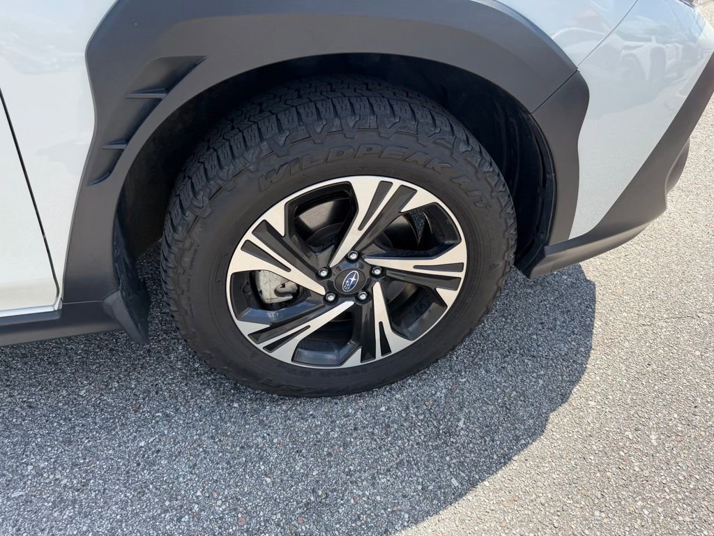 Used 2024 Subaru Crosstrek 2.0i Premium image 37