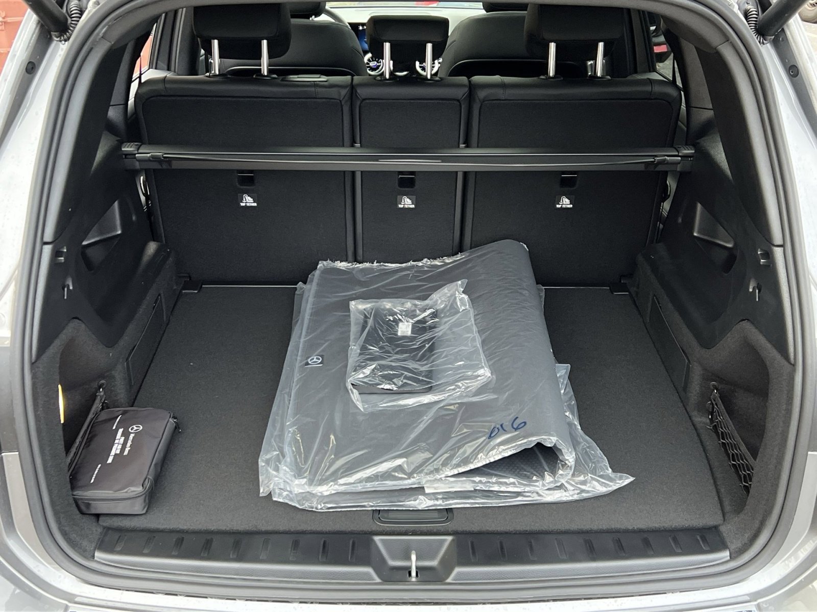 New 2026 Mercedes-Benz GLB 250 4MATIC image 24