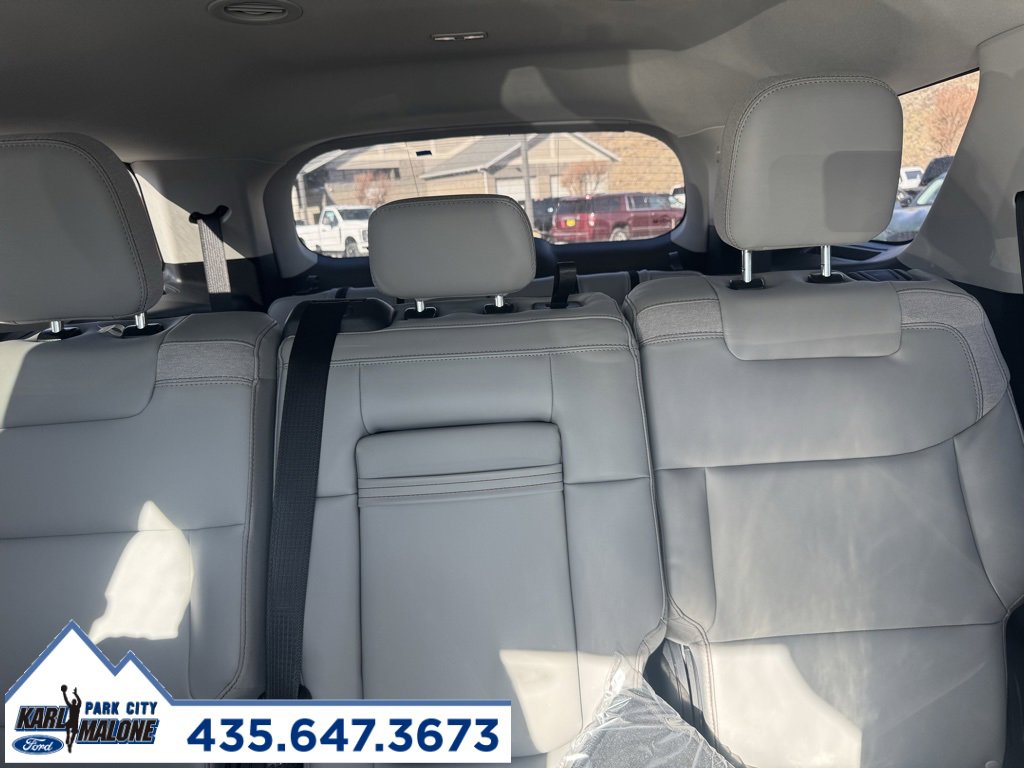 New 2026 Ford Explorer Active w/ Active Comfort Package image 17