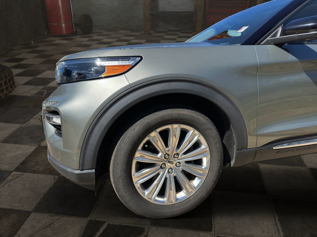 Used 2020 Ford Explorer Limited image 8