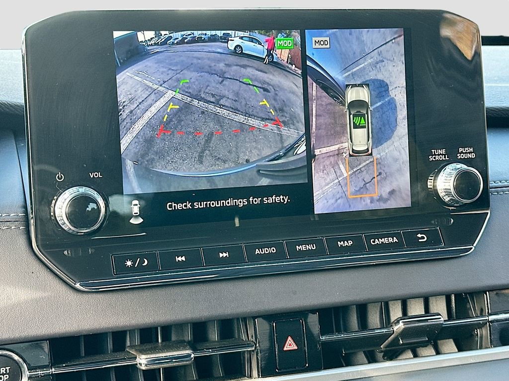 Used 2024 Mitsubishi Outlander SE Black Edition image 14