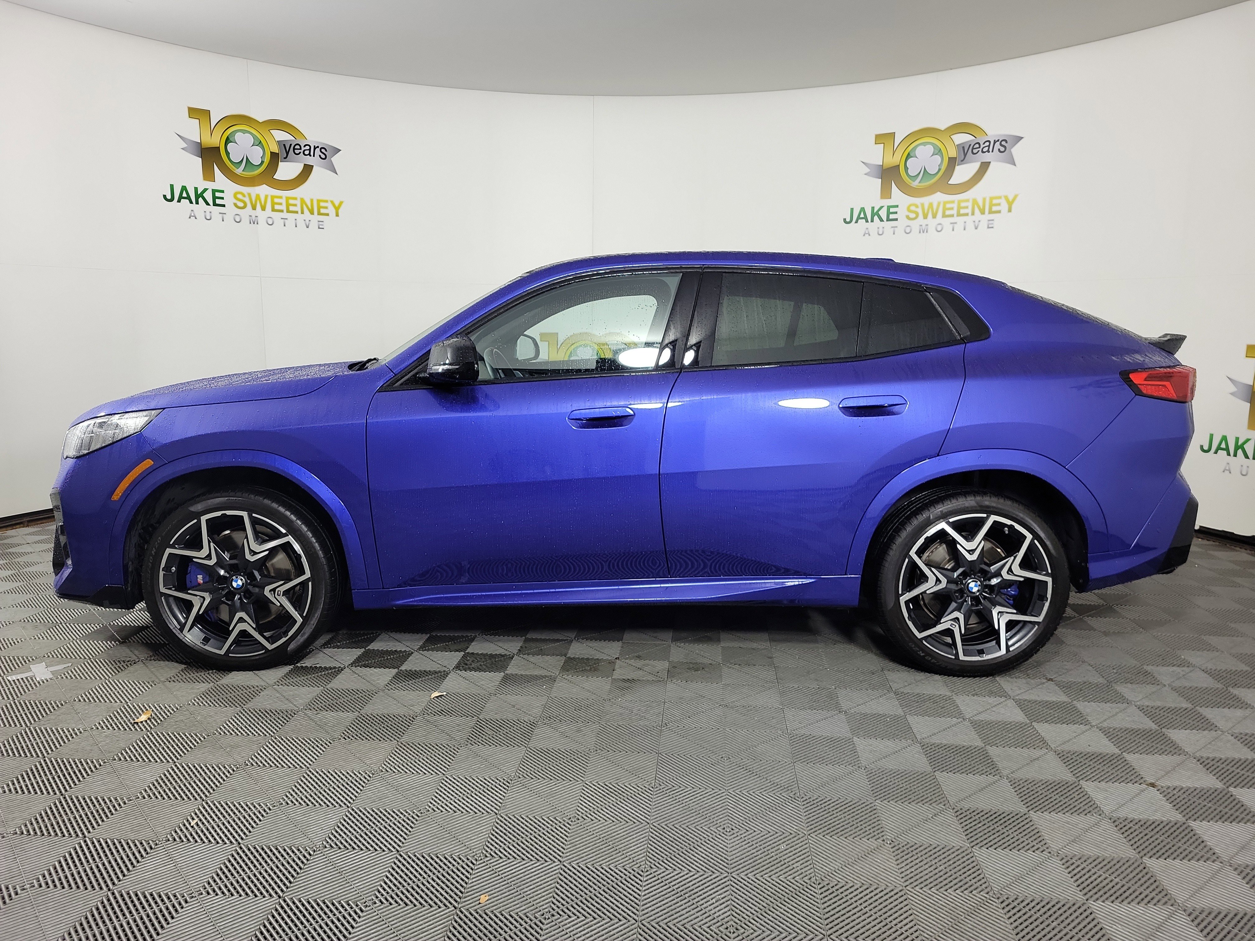 Certified 2025 BMW X2 M35i image 4