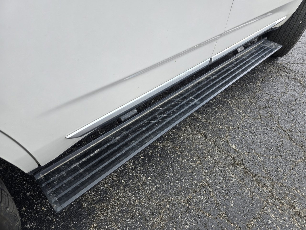 Used 2023 GMC Yukon Denali w/ Max Trailering Package AWD/4WD image 19