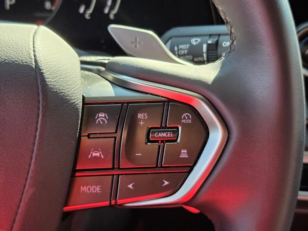 Used 2024 Lexus RX 350 FWD w/ Technology Package image 29