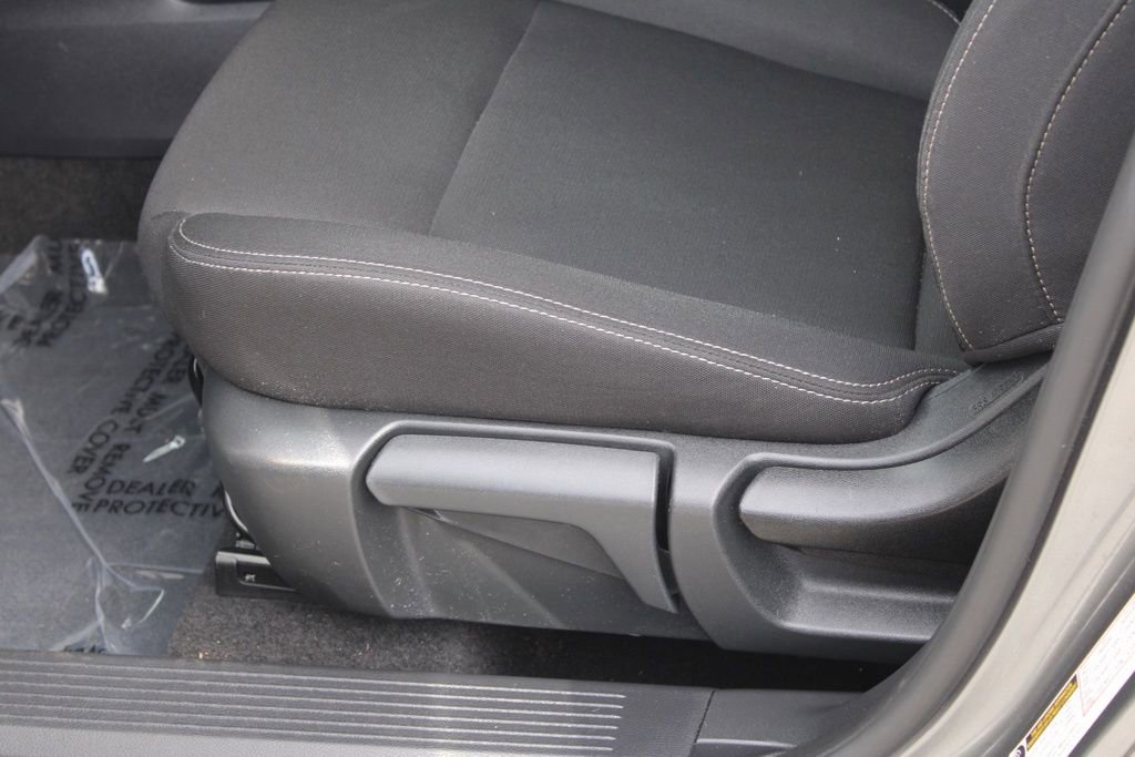 Used 2023 Nissan Rogue S image 15