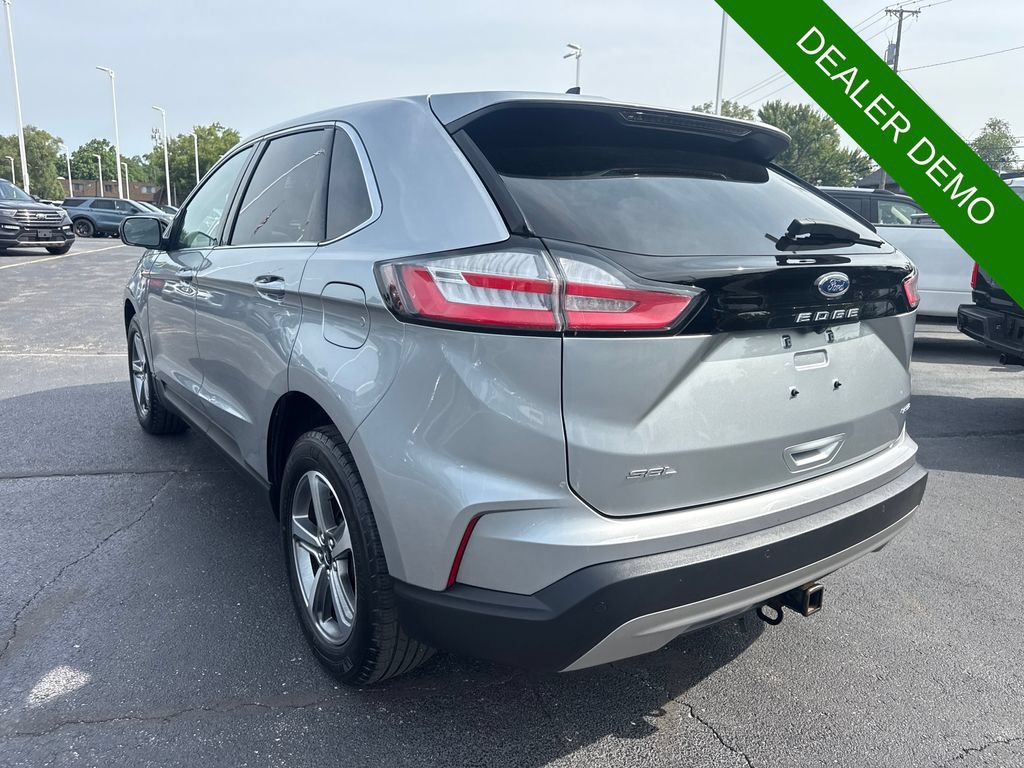 Used 2023 Ford Edge SEL AWD/4WD image 8