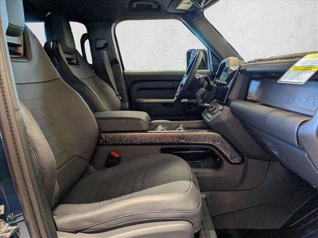 New 2026 Land Rover Defender 110 OCTA image 17