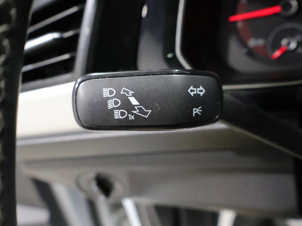 Used 2019 Volkswagen Jetta R-Line image 35