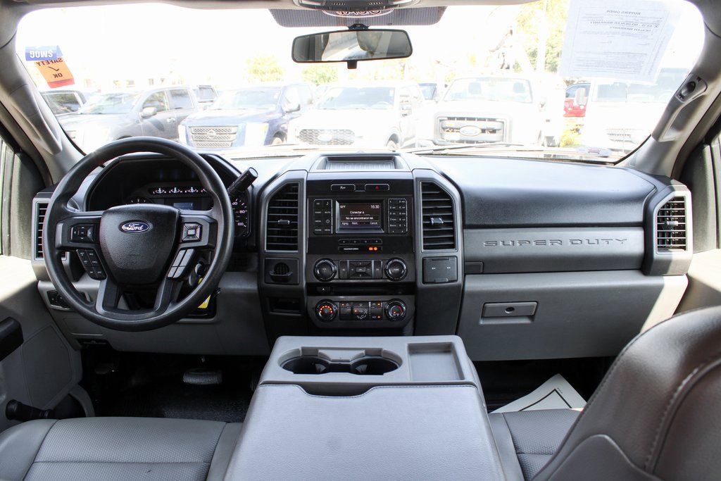 Used 2018 Ford F450 XL w/ Trailer Tow Package image 30