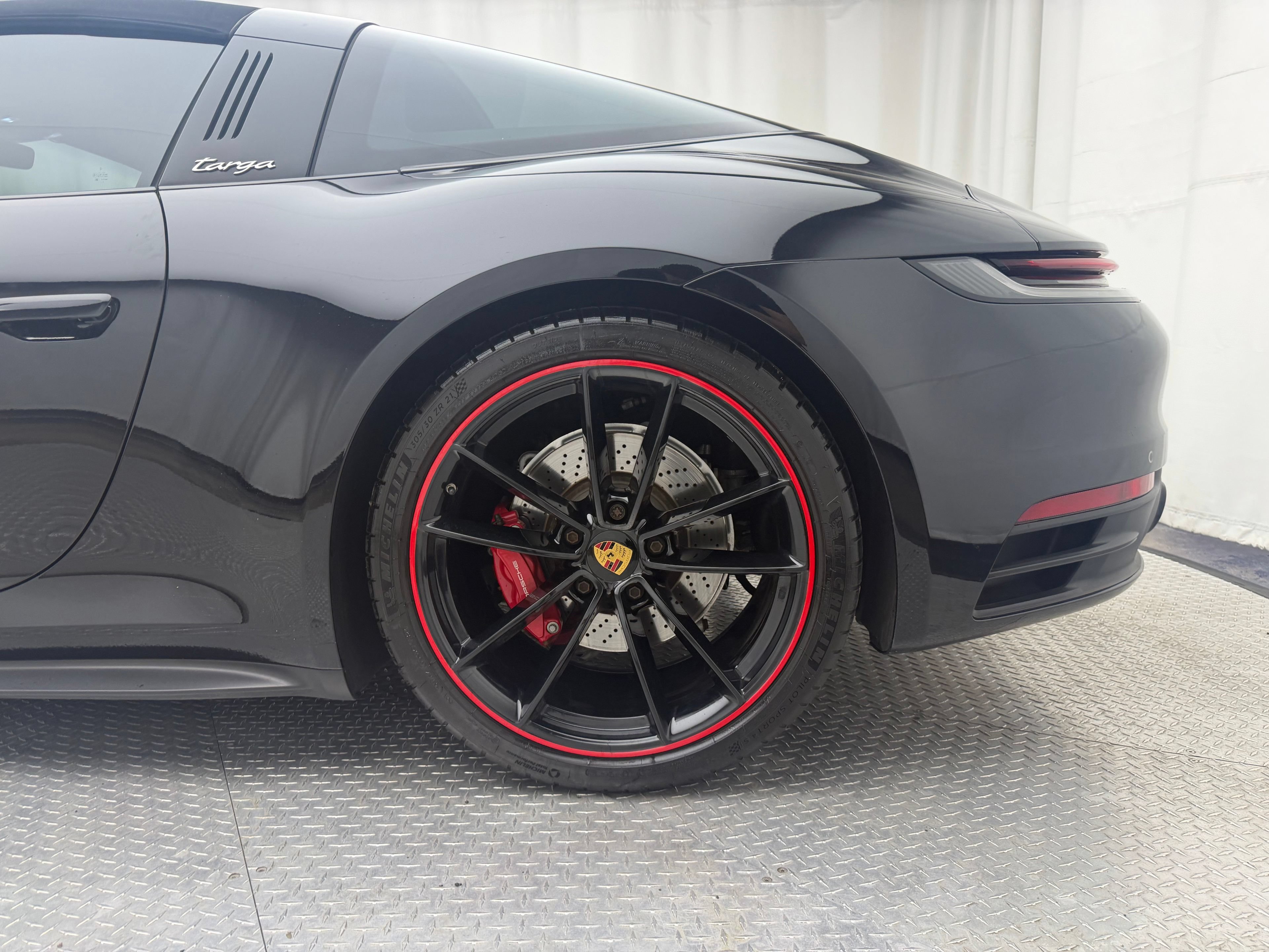 Used 2024 Porsche 911 Targa 4S AWD/4WD image 8