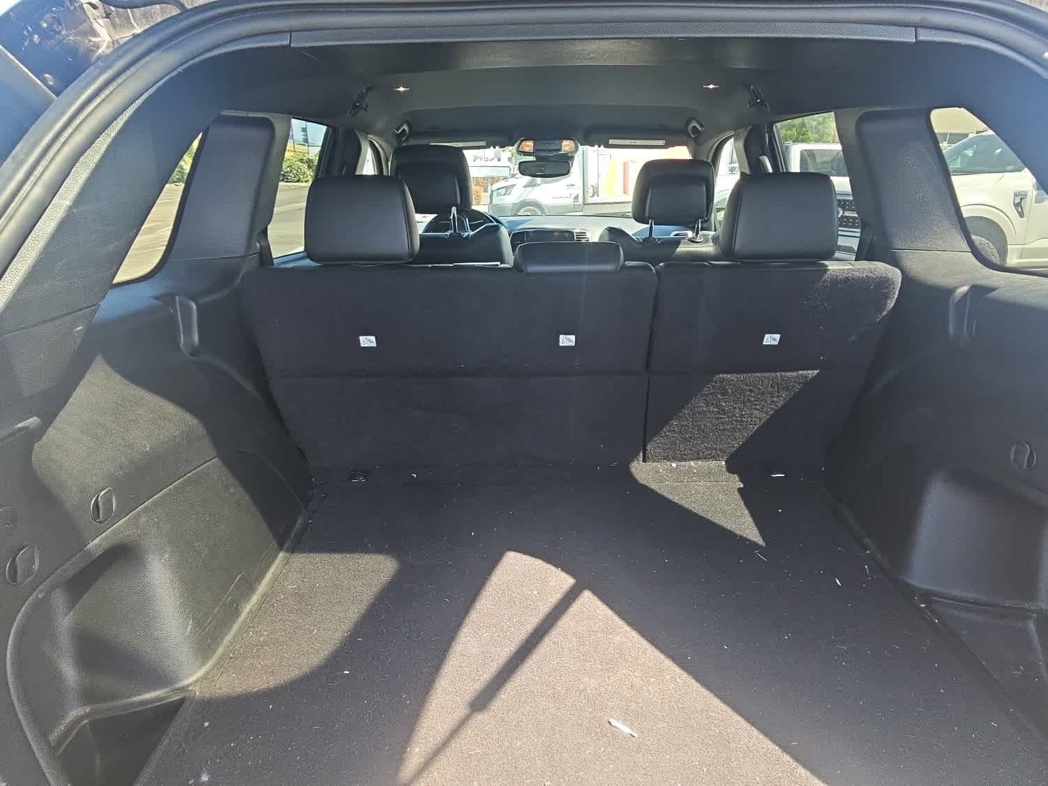 Used 2022 Jeep Grand Cherokee Laredo X image 9