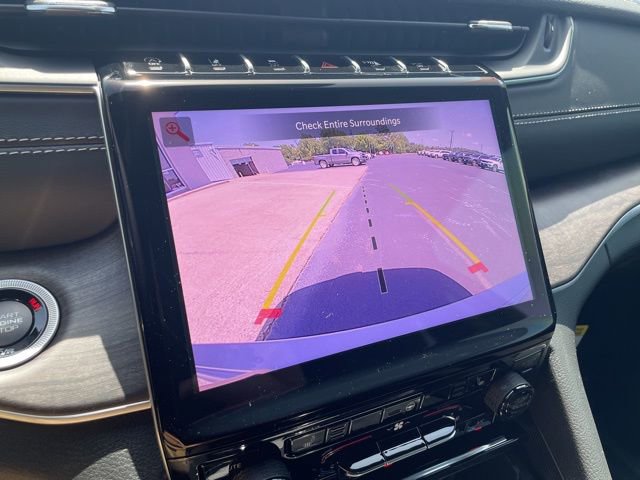 New 2025 Jeep Grand Cherokee Limited image 13