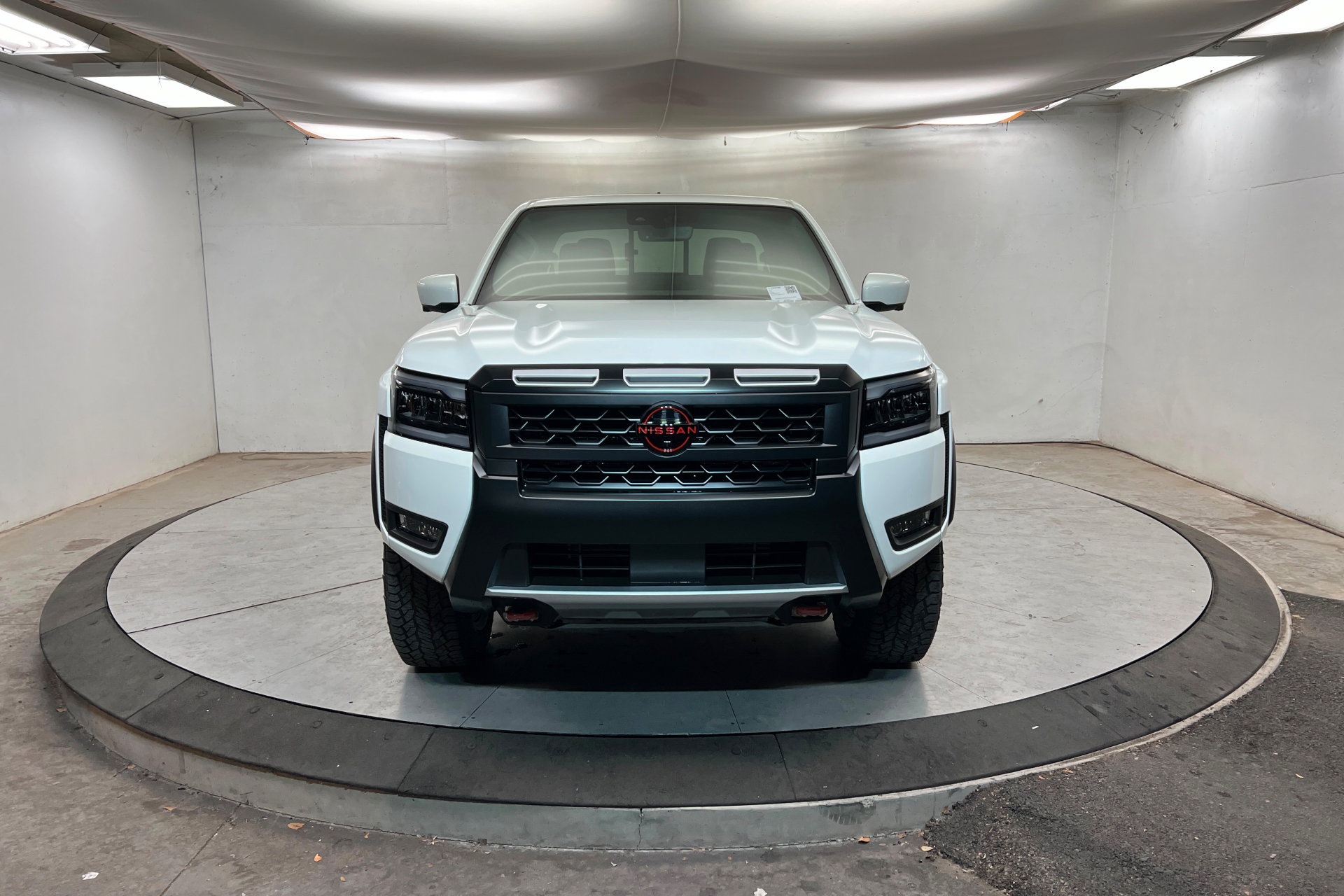 New 2026 Nissan Frontier PRO-4X w/ Pro Premium Package image 8