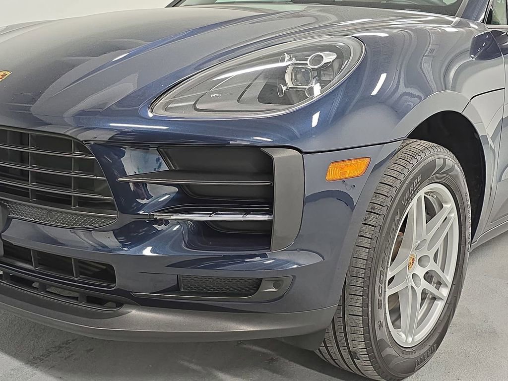 Used 2021 Porsche Macan AWD/4WD image 11