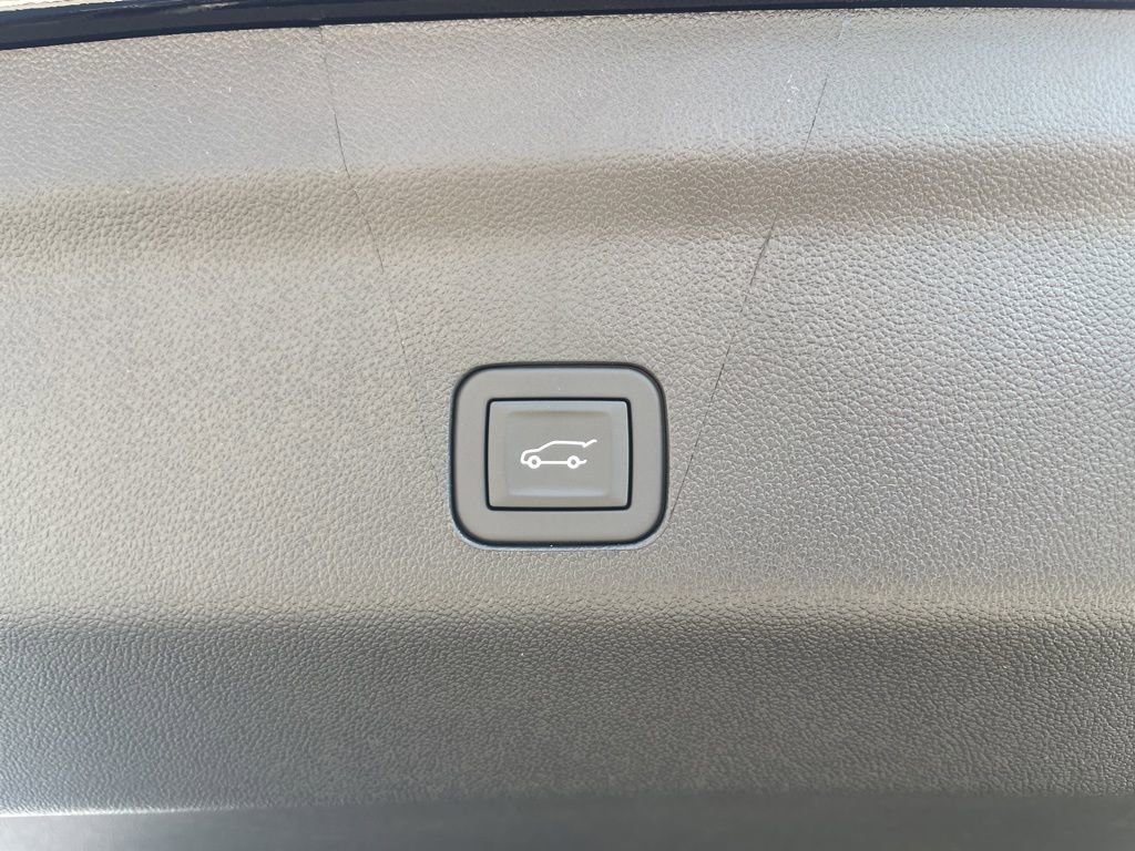 New 2026 Chevrolet Suburban Premier w/ Sun And Tow Package image 14