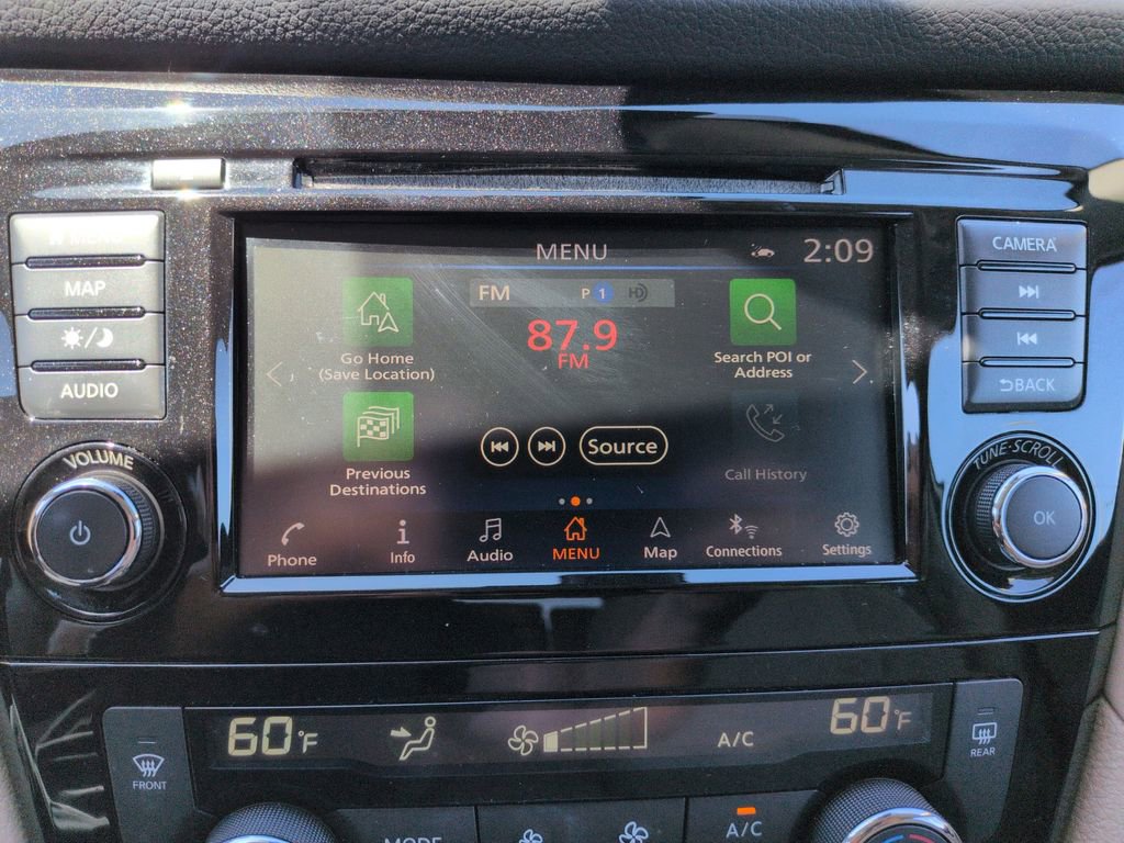 Used 2019 Nissan Rogue SL w/ Premium Package image 19