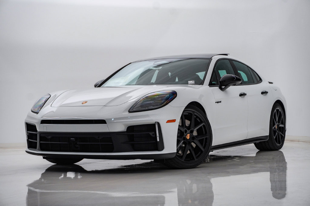 New 2026 Porsche Panamera 4 E-Hybrid
