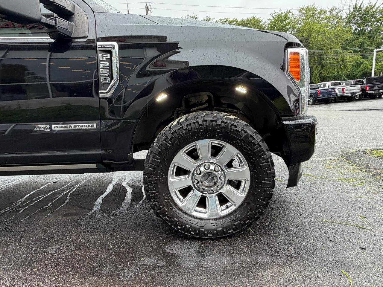 Used 2019 Ford F250 Platinum w/ Platinum Ultimate Package AWD/4WD image 13