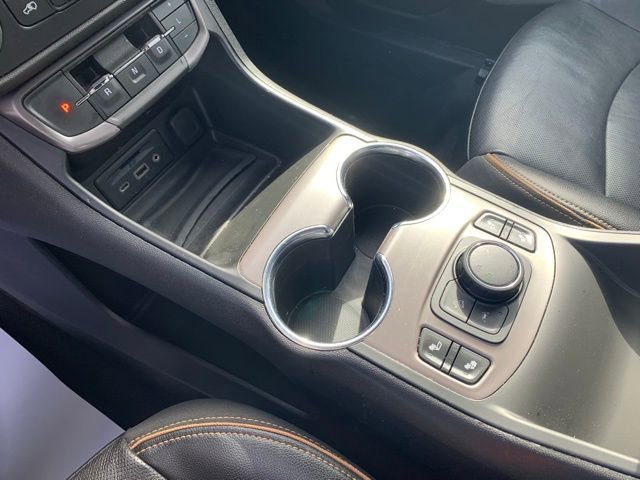 Used 2023 GMC Terrain AT4 image 21