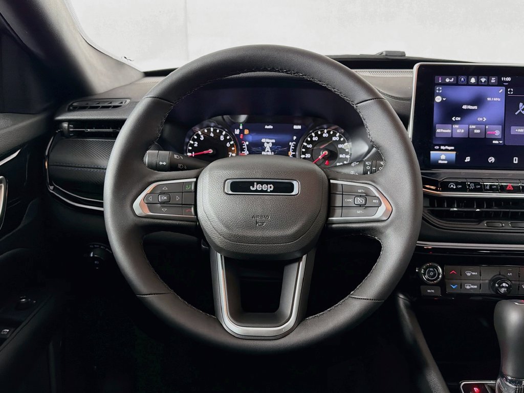 New 2026 Jeep Compass Latitude AWD/4WD image 11