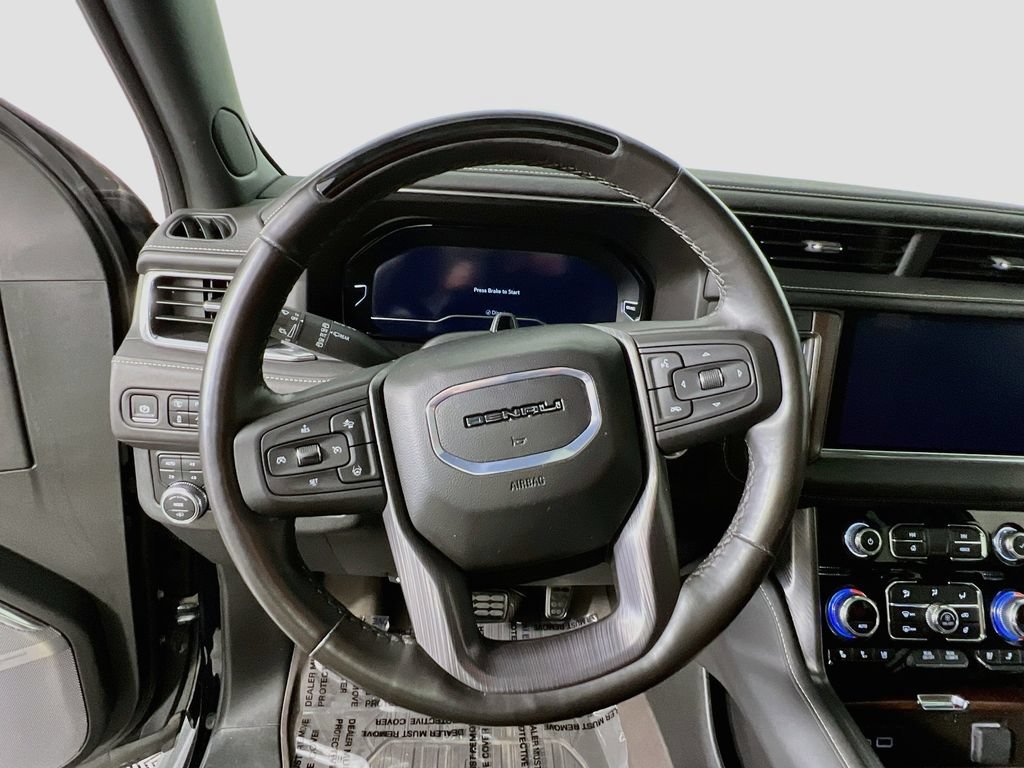 Certified 2024 GMC Yukon XL Denali Ultimate AWD/4WD image 10