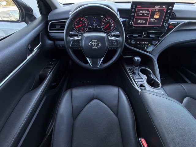 Used 2021 Toyota Camry XSE image 11
