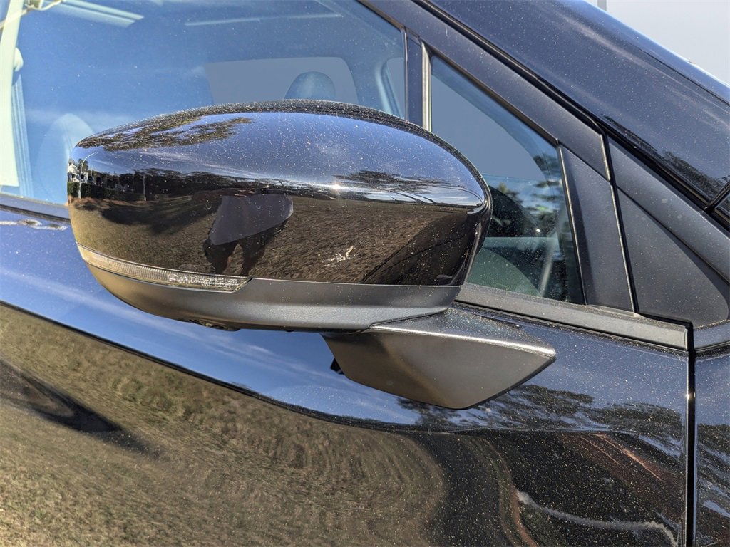 Certified 2025 Subaru Ascent Bronze Edition w/ Onyx Package image 11