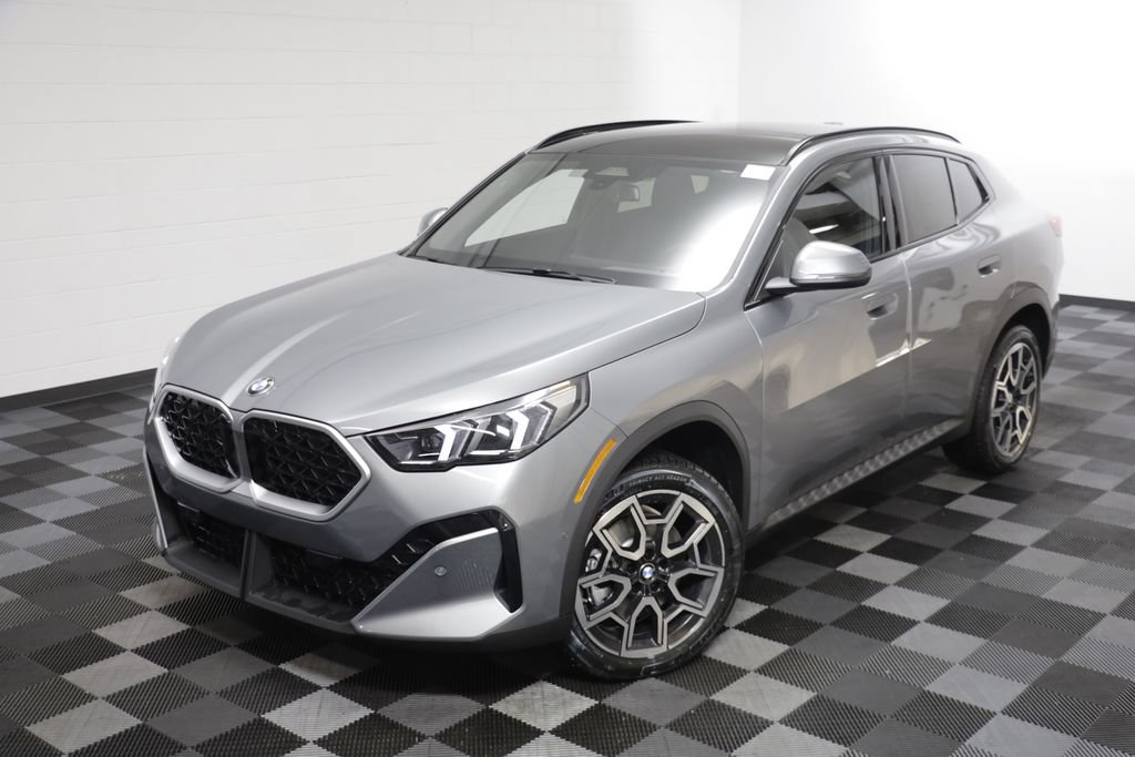 New 2026 BMW X2 xDrive28i w/ Convenience Package AWD/4WD image 2