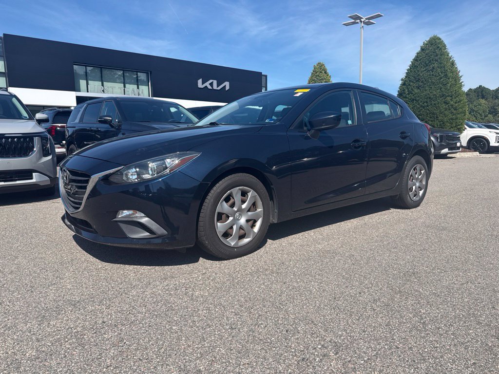 Used 2015 MAZDA MAZDA3 i Sport FWD image 2