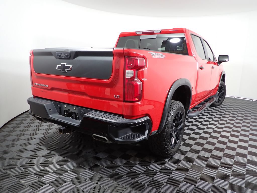 Used 2024 Chevrolet Silverado 1500 LT Trail Boss w/ Convenience Package II AWD/4WD image 17