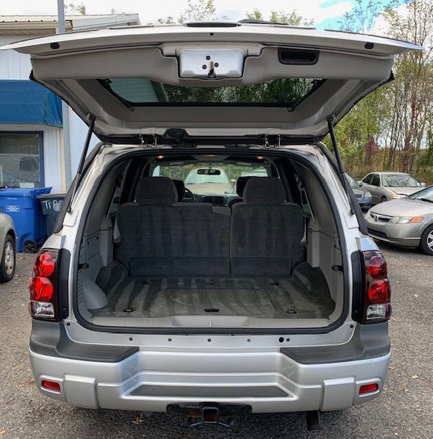 Used 2004 Chevrolet TrailBlazer LS w/ LS Preferred Equipment Group image 15