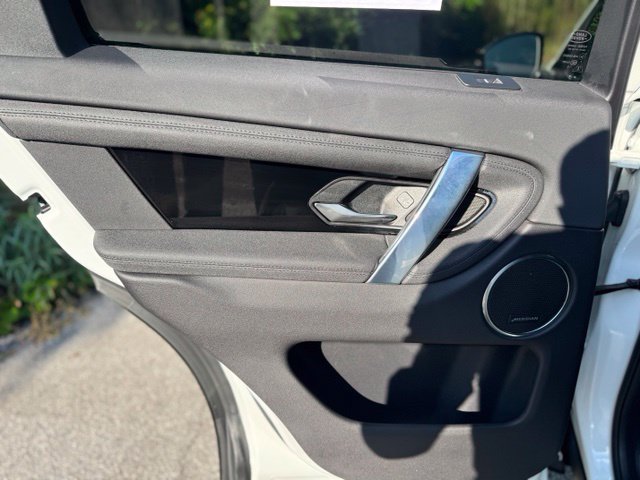 Used 2022 Land Rover Discovery Sport S AWD/4WD image 11