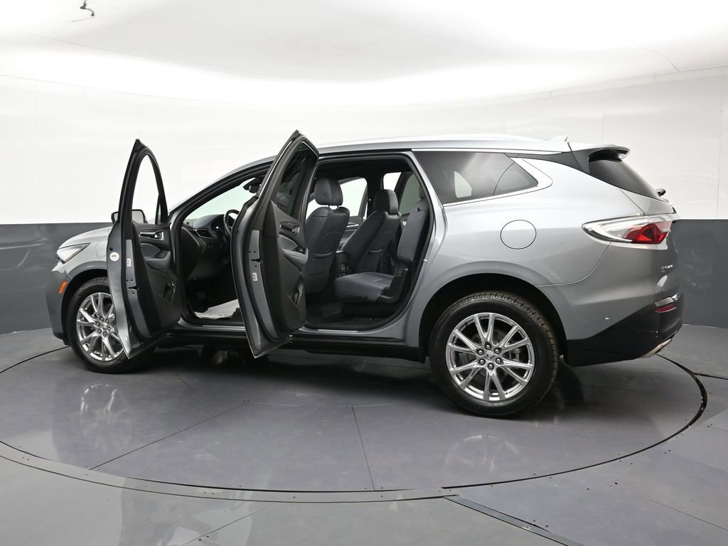 Used 2023 Buick Enclave Essence w/ Experience Buick Package AWD/4WD image 35