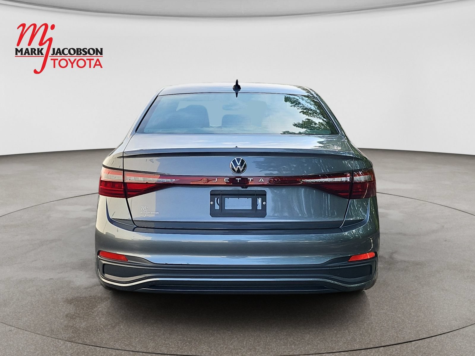 Used 2025 Volkswagen Jetta Sport FWD image 10